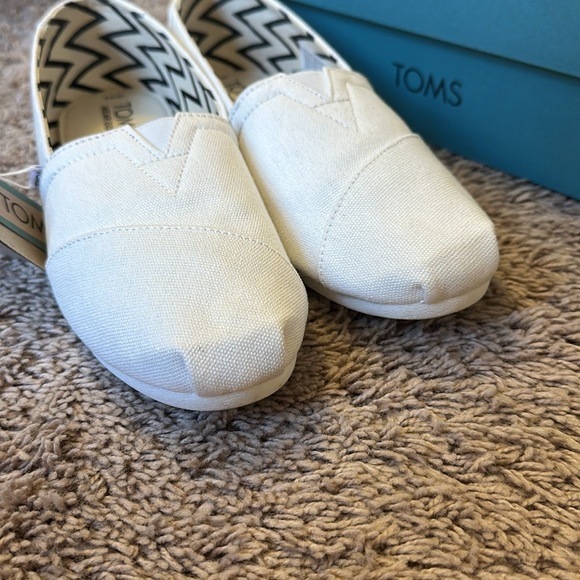 NWT TOMS ALPARGATA SHOES - see description - Picture 7 of 8